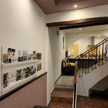 Hostal Casa Michaels Мора-де-Эбро Экстерьер фото