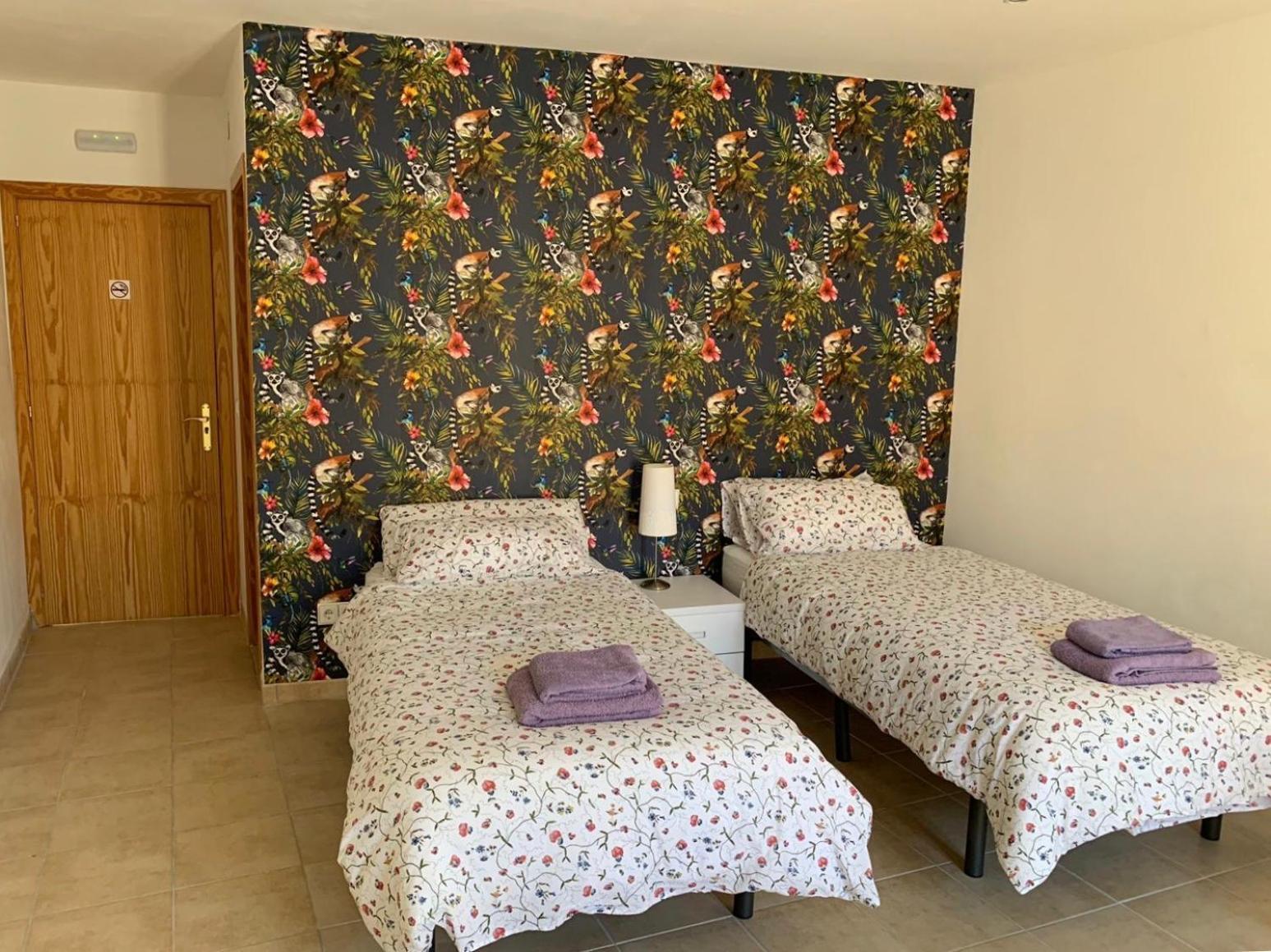 Hostal Casa Michaels Мора-де-Эбро Экстерьер фото