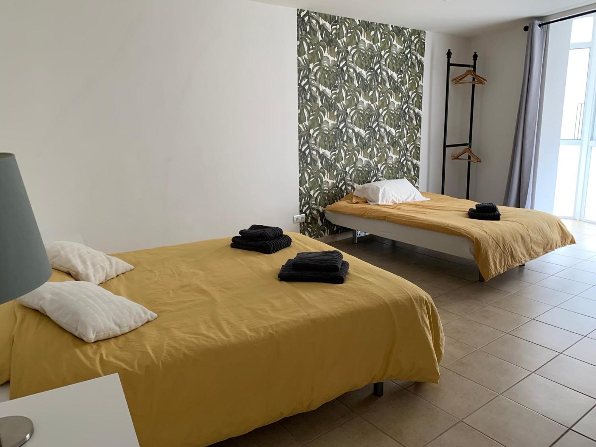 Hostal Casa Michaels Мора-де-Эбро Экстерьер фото